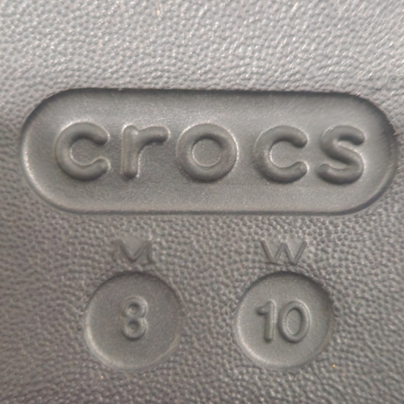 Crocs - Picture 3 of 6